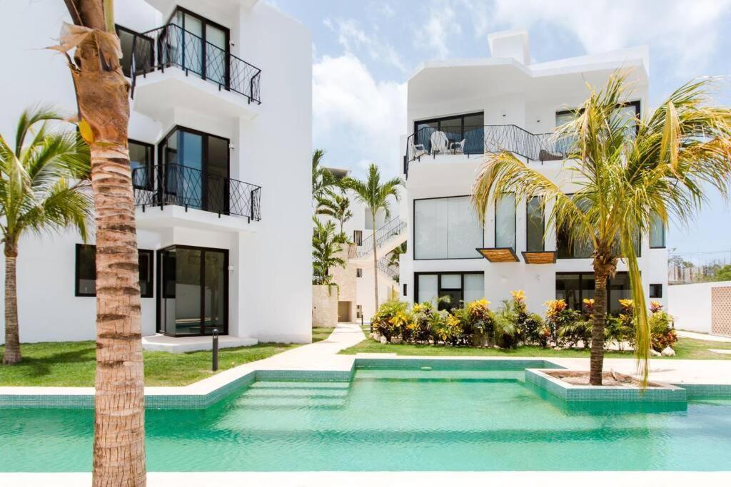 Neem 31 Comfortable, Luxury Apartment 10 Min To The Beach 툴룸 외부 사진