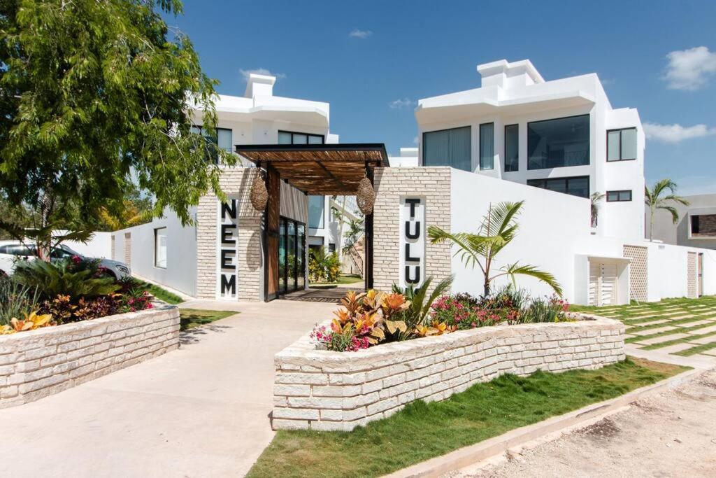 Neem 31 Comfortable, Luxury Apartment 10 Min To The Beach 툴룸 외부 사진