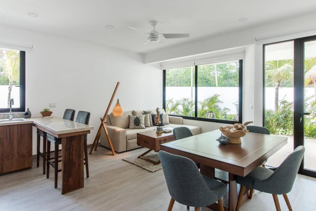 Neem 31 Comfortable, Luxury Apartment 10 Min To The Beach 툴룸 외부 사진