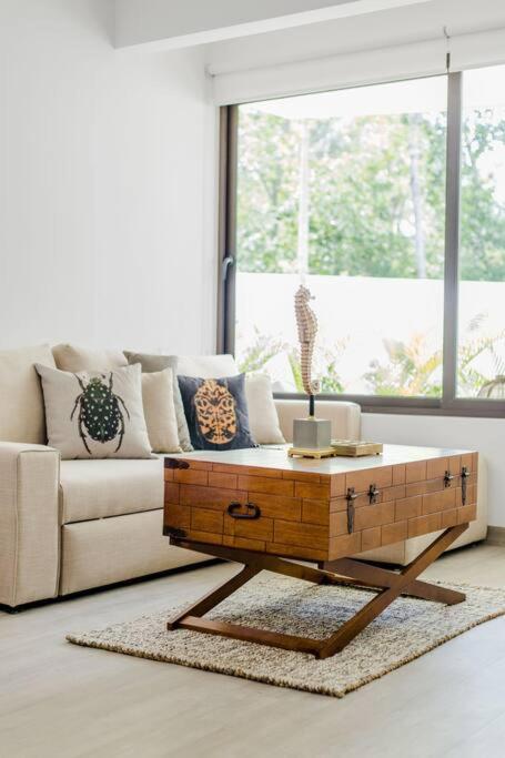 Neem 31 Comfortable, Luxury Apartment 10 Min To The Beach 툴룸 외부 사진