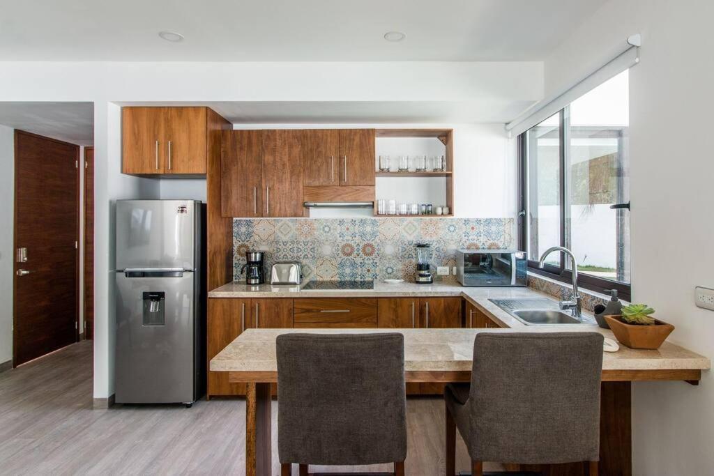 Neem 31 Comfortable, Luxury Apartment 10 Min To The Beach 툴룸 외부 사진